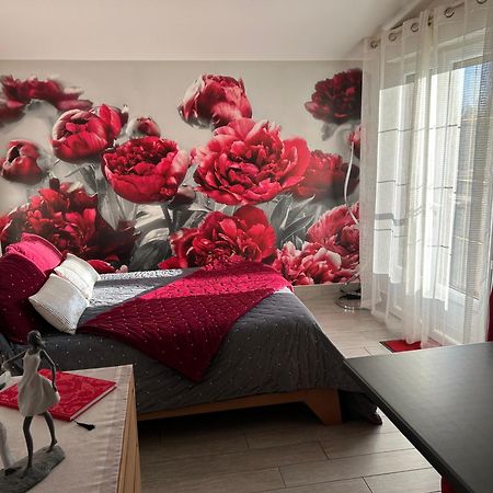Fralignes Pivoine Chambre D Hotes المظهر الخارجي الصورة